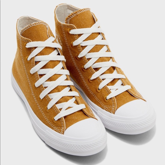 Converse Shoes - Converse Chuck Taylor Allstar Hightops Womens